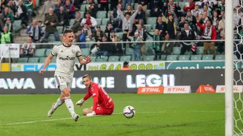 Szalony wieczór przy Łazienkowskiej. Legia pewna utrzymania