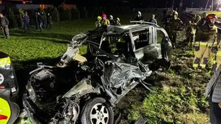 Kierowca osobówki został ranny i trafił do jasielskiego szpitala