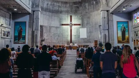 Triduum Paschalne 2024. Co się dzieje w kościołach w Wielki Czwartek, Wielki Piątek i Wielką Sobotę