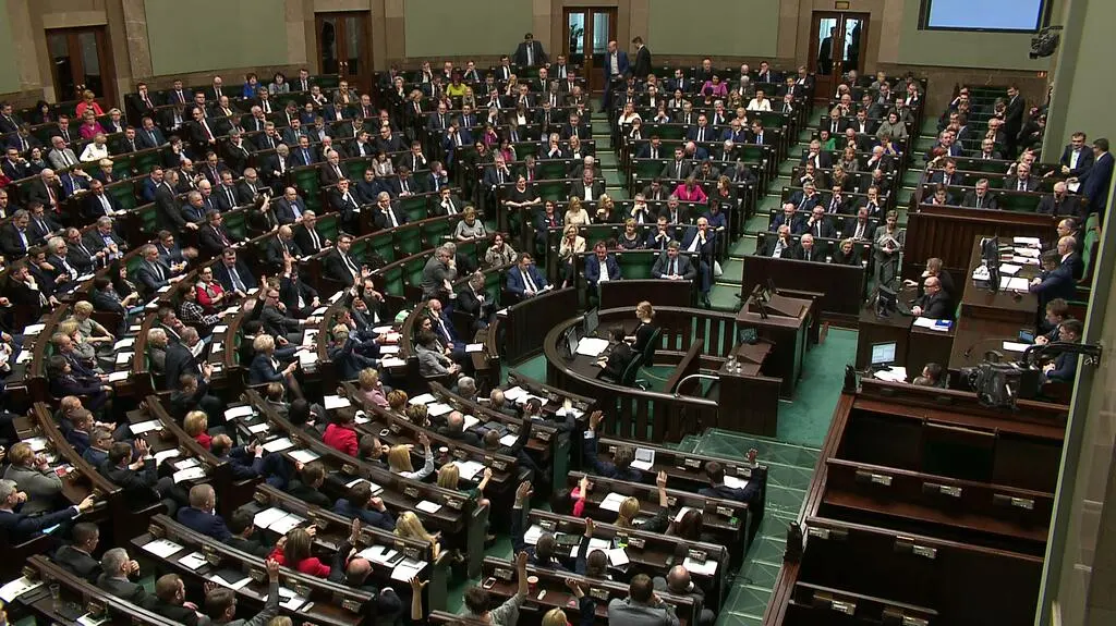 Politycy komentują nowelizację ustawy o policji