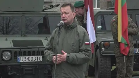 Mariusz Błaszczak na zakończeniu ćwiczeń Anakonda 18