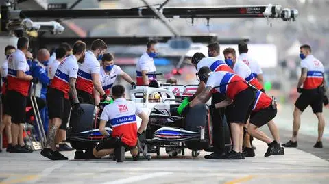 Rosyjski kierowca zwolniony z teamu Formuły 1