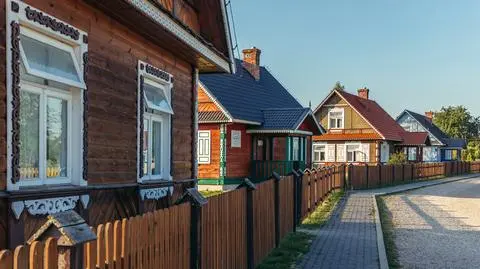 Firmy turystyczne na Podlasiu liczą straty. "Zastanawiamy się, co z okresem świątecznym"