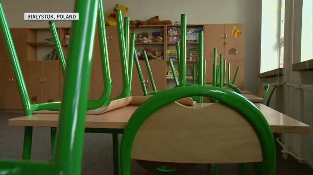 Polish teachers began a nationwide strike demanding pay rise