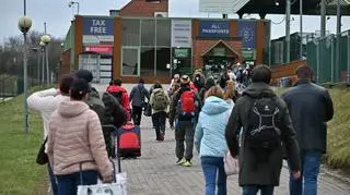 Refugees at a border crossing in Medyka