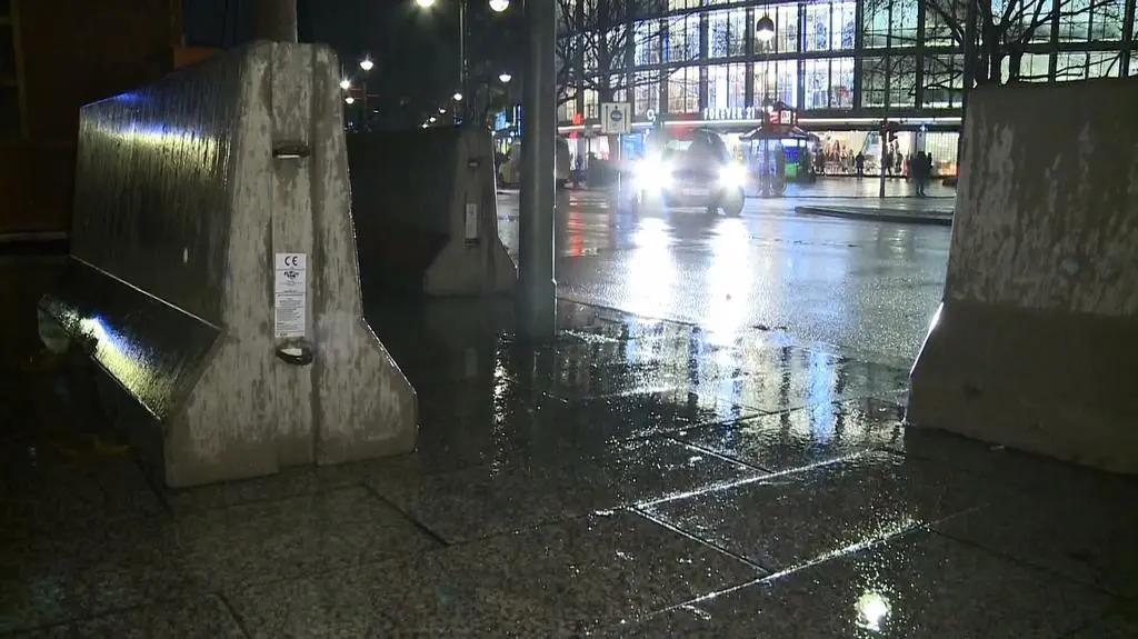 Berlin zaostrza środki bezpieczeństwa w Niemczech podczas świątecznych jarmarków
