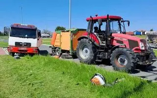 Poszkodowany został 60-letni pracownik firmy utrzymującej czystość dróg