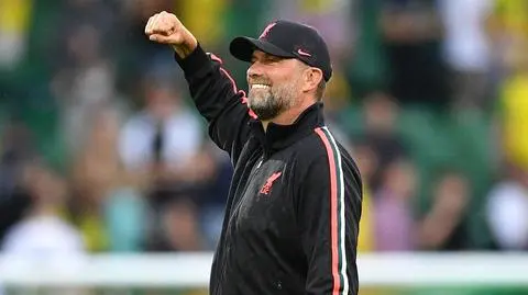 Nowy sezon, nowy Klopp. "Jak Guardiola z włosami, coś jest nie tak"