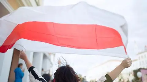 Śpiewała ukraińskie piosenki, dzień później zniknęła. Biełsat: skazana na 15 dni aresztu