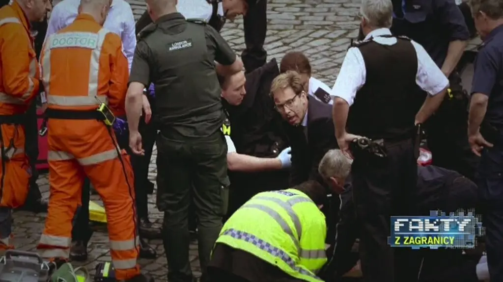 Nie bał się wchodzić na linię strzału. Policjant i wiceminister symbolami ataku w Londynie