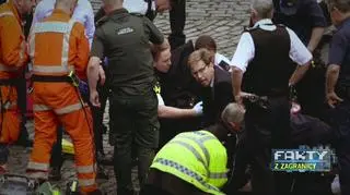"Nie bał się wchodzić na linię strzału". Policjant i wiceminister symbolami ataku w Londynie