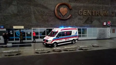 Polskie szpitale wprowadzają ograniczenia odwiedzin chorych