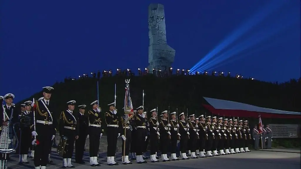 01.09.2016 | 77. rocznica wybuchu II wojny światowej. Apel smoleński odczytany razem z apelem poległych