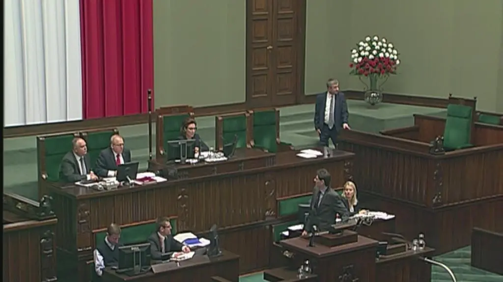 Dyskusja posła Gromadzkiego z marszałek Kidawą-Błońską