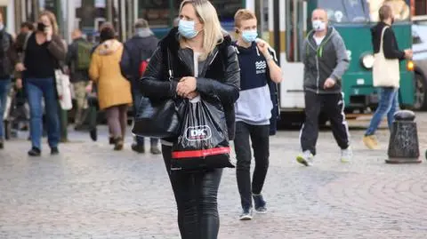 Kiedy będą zmiany w obostrzeniach? Rzecznik rządu odpowiada