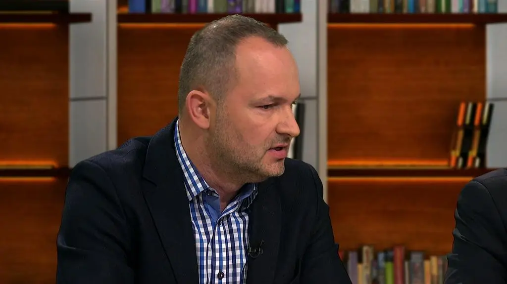 Rząd PiS-u po prostu zszedł z boiska