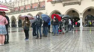 Kolejki do szczepień