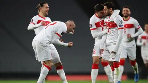 Holandia pokonana. Turcja z przytupem rozpoczęła eliminacje