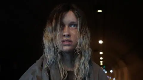 Helena Englert w "#BringBackAlice"