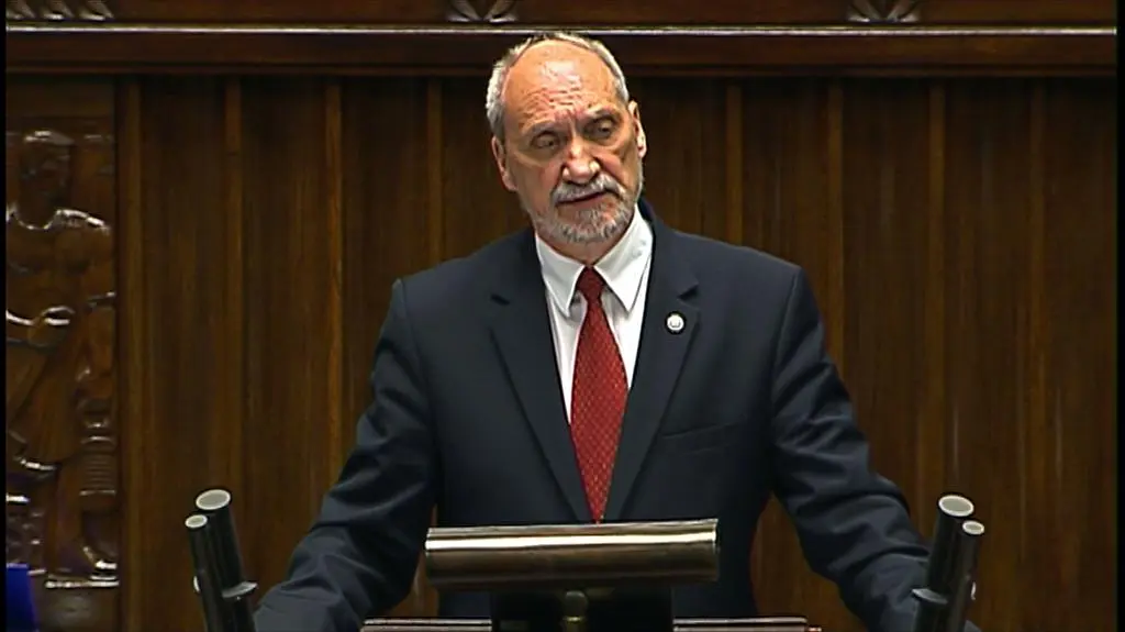 Antoni Macierewicz: Występuję ostatni, bo to środowisko wsławiło się likwidacją polskiej armii