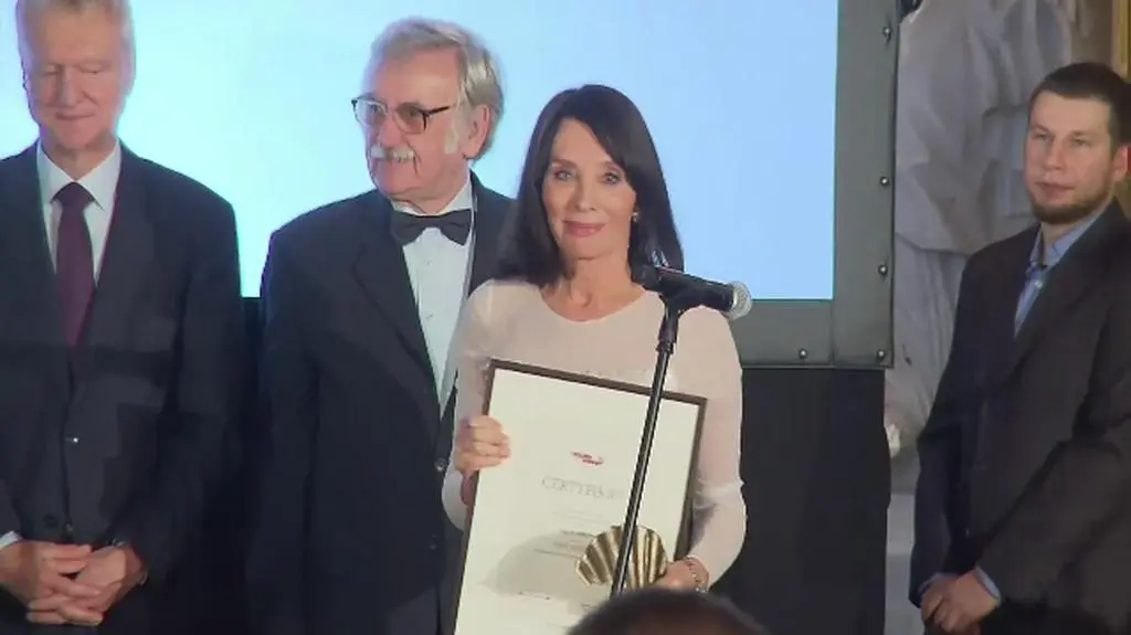 Ewa Ewart laureatką Perły Honorowej w kategorii "Krzewienie Wartości Społecznych"