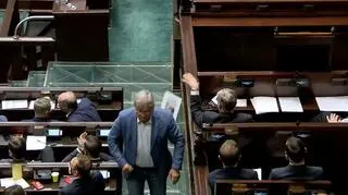 Paweł Soloch strąca zdjęcie