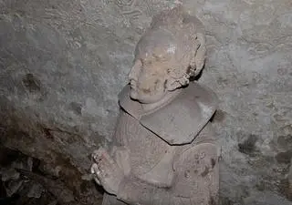 Jedna z zaginionych rzeźb