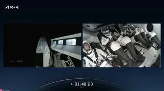 Siedzą już w kapsule. Lot Polaka w kosmos coraz bliżej