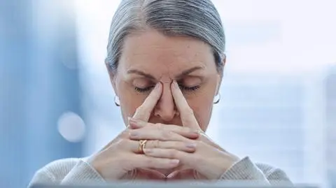 Transformacji menopauzalnej może towarzyszyć mgła mózgowa