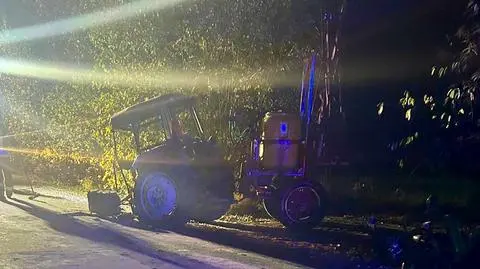 Zderzenie traktora z ciężarówką. Kierowca miał 2,5 promila alkoholu w organizmie