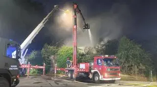 Pożar pustostanu we wsi Pogórze