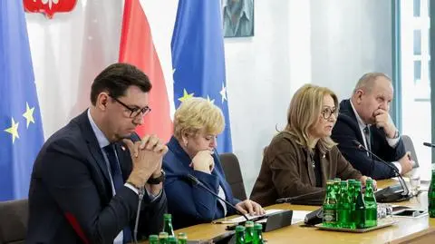 Obrady komisji administracji ws. SAFE