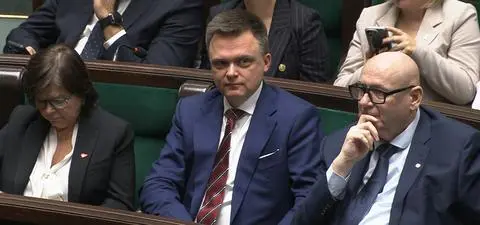 "Wysadźmy wybory?" Chaos, gigantyczne emocje i "histeryczne niechęci"