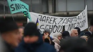 Protest aktywistów podczas miesięcznicy smoleńskiej 