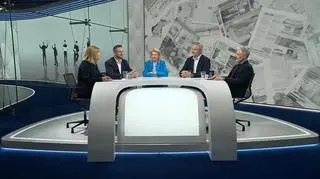 "W rządzie jest bardzo duże poruszenie. Robią dobrą minę do złej gry"