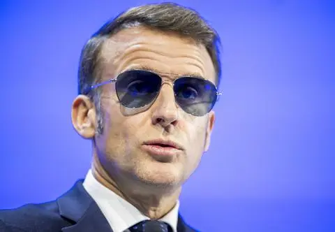 Macron chce ćwiczeń NATO na Grenlandii. Ostrzega