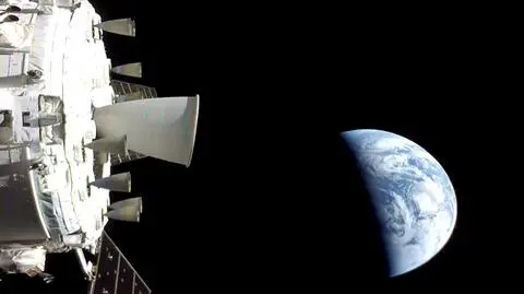 Artemis II. Widok z Oriona