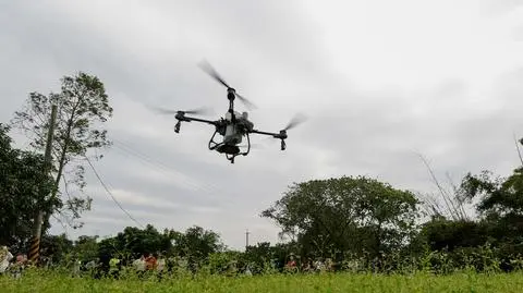 Dron. Zdjęcie ilustracyjne