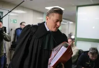 Obrońca Ziobry pomagał przy projekcie Nawrockiego