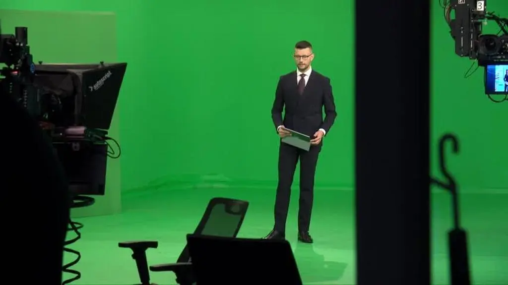 0411N369XR PIS DNZ ZALEWSKI