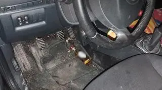 Alkohol znaleziony w aucie 36-latka