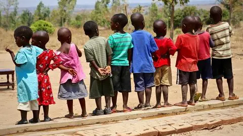 dzieci malawi afryka - Oxford Media Library shutterstock_761046871