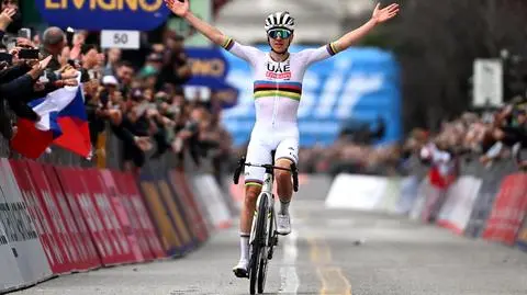 Vuelta a Espana rozwija czerwony dywan przed Pogaczarem