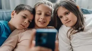 Nie mogą się bez nich obejść. A to szkodzi na sen i koncentrację