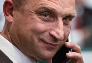 "Mocny w gębie". O Bąkiewiczu w "Kropce nad i"