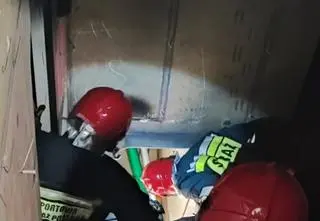 "Toniemy". Podczas wodowania jacht zaczął nabierać wody