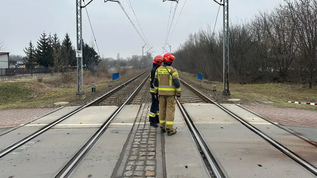 Laweta utknęła na torach