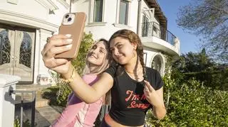 Ponad dwa tysiące godzin nagrań z telefonów. Młodzi sami jej to oddali