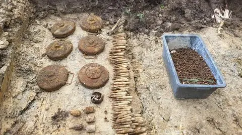 Amunicja, bomby i granaty na budowanym odcinku S19