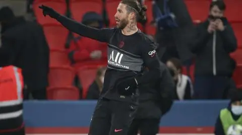 Sergio Ramos zostanie w PSG? "Nie zamierza się poddać"